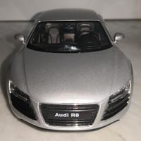 AUDI R8 4.2 FSI V8 (2007), 1/24 WELLY
