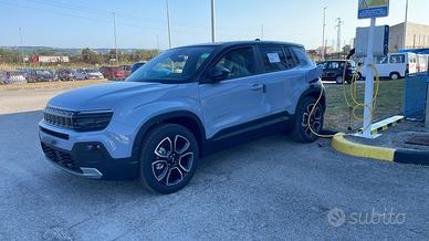 Jeep Avenger Summit BEV
