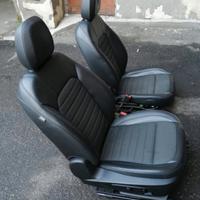 Alfa Giulia sedili elettrici pelle stoffa