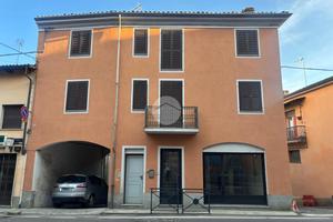 PALAZZINA A MONTEMAGNO