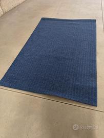 tappeto Ikea blu