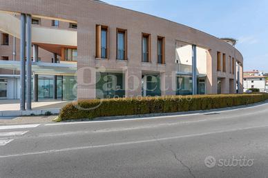 Ufficio Portogruaro [L72ACU]