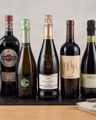 Lotto 7 bottiglie vini e spumanti misti