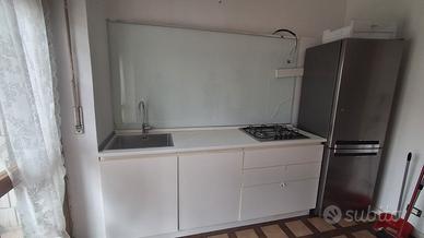 cucina 200 cm scovolini con lavastoviglie 