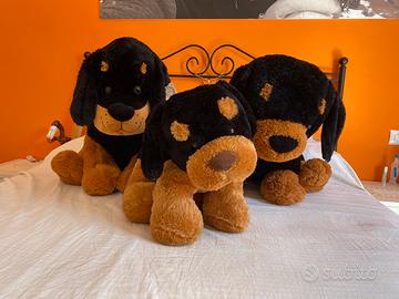 Famiglia di Rottwelier peluches