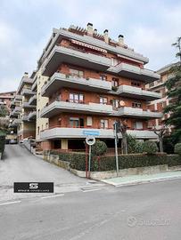 APPARTAMENTO AD USO UFFICIO, PIANO SOLARE