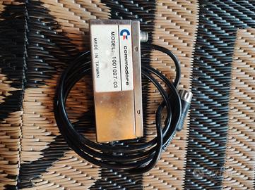 Modulatore video Commodore 64 e VIC-20