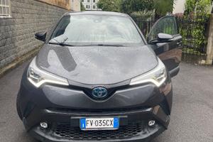 Toyota c-hr (2016-2023) - 2019