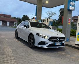 Mercedes ibrido/ benzina 218cv