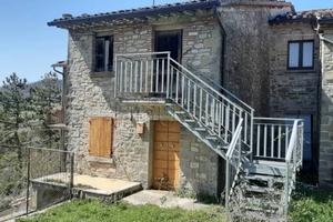 Appartamento di 120 m² con 3 locali a Pietralunga