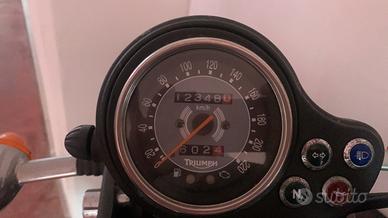 Triumph Bonneville - 2008