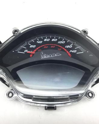 PIAGGIO VESPA GTS SUPER ABS KM 0 300 STRUMENTAZION