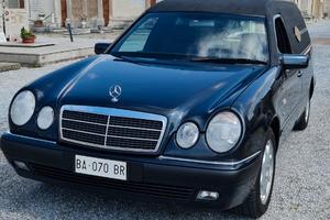 auto funebre