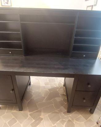 Scrivania IKEA