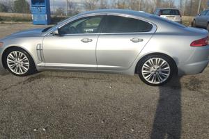 Jaguar xf 3.0v6 240cv