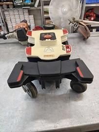 Robot tosaerba Ambrogio EVO
