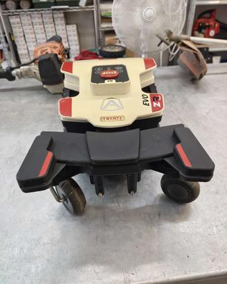 Robot tosaerba Ambrogio EVO