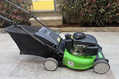 Tagliaerba a  scoppio