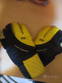 Guanti da portitiere