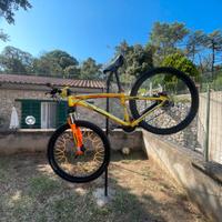 Wheelie bici firmata da shade