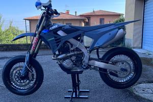 TM 450 SMK 2025