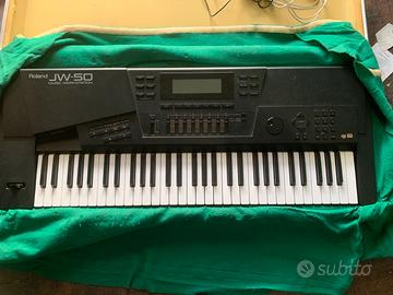 Pianola Roland JW-50