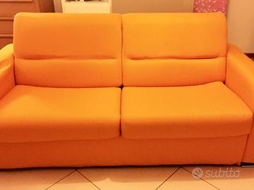 divano letto fabbricato da RovedaFlex