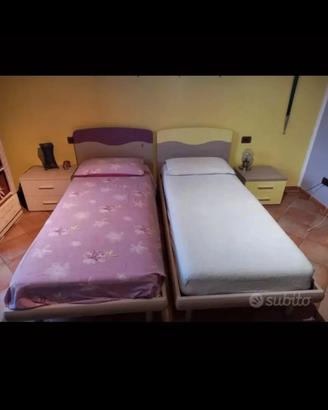 Letti singoli + comodini