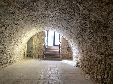 Centralissimo locale artigianale