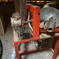 Macchina per pomodori