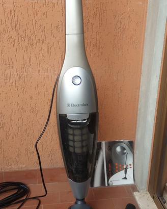 Scopa elettrica Electrolux