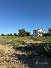 Terreno di 14000 m² a Giugliano in Campania