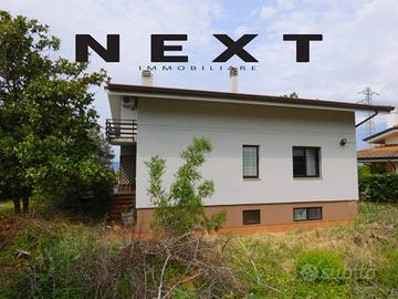 MUGGIA VILLA SINGOLA LOC. CHIAMPORE