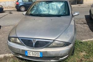 Lancia y - 2002
