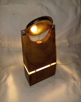 Lampada da tavolo a led