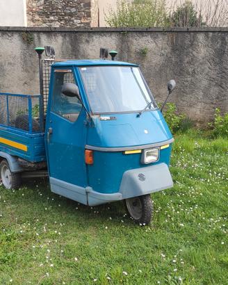 Ape 50 e kit ricambi vari