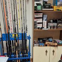 lotto canne da pesca e mulinelli nuovi 