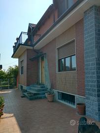 Villa bifamiliare