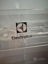 Frigorifero da incasso Electrolux
