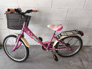 bicicletta bambina marca Atala  