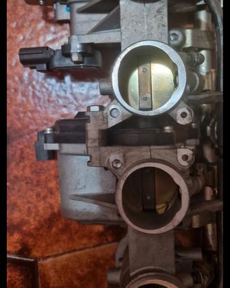 collettore aspirazioni yamaha r6 2008