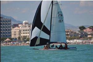 Barca a vela deriva  LIGHTINING