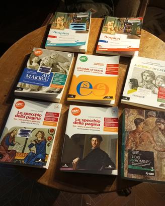 Libri di testo per scuole superiori