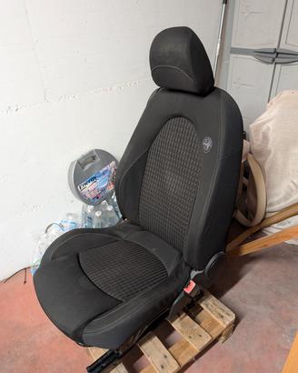 Sedile sinistro Alfa Romeo Mito