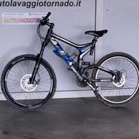 Bici scott downhill