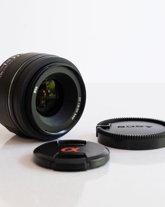Sony DT 35mm F1.8 SAM SAL35F18