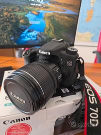 REFLEX SEMIPROFESSIONALE CANON EOS 70D
