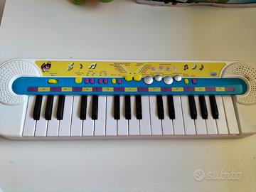 Pianola giocattolo 