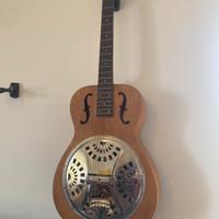 Dobro hound dog round neck