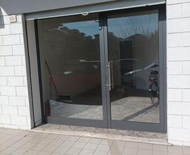 Locale cat.c1 uso ufficio/negozio